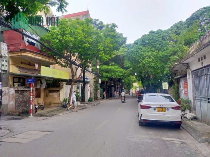 VỊ TRÍ ĐẸP 1 MẶT PHỐ, 1 MẶT NGÕ - KINH DOANH - VĂN PHÒNG