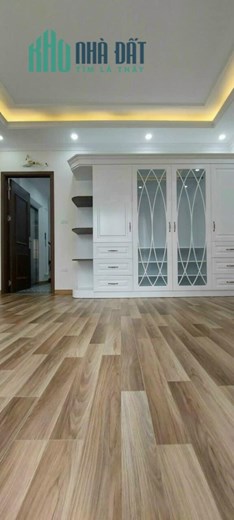 Bán nhà Ngọc Lâm, Lô góc, ô tô, TM, 62 m2, 6T, nhĩnh 9 tỷ.