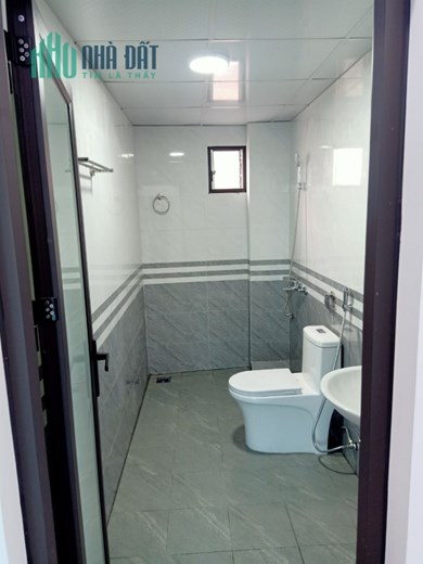 Bán nhà Đại Mỗ 33m2 5 tầng mới full nội thất giá chỉ 3 tỷ