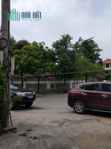 CHO THUÊ MẶT BẰNG 90M2 .