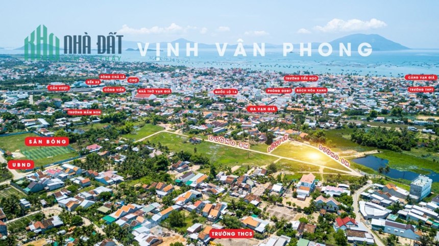 Chính bán lô góc siêu hiếm ngay trung tâm thị trấn Vạn Giã, cách biển 1km giá chỉ 9tr/m2