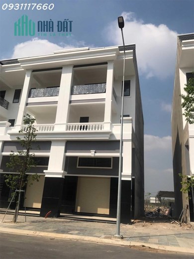 Shophouse mới xây mặt tiền sân bay Long Thành - Sổ hồng riêng  giá nhỉnh 3 tỷ