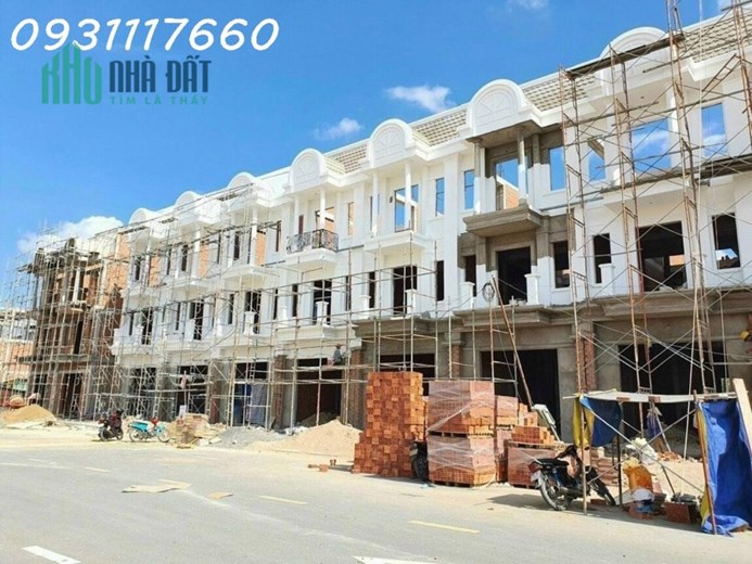 Chính Chủ kẹt tiền cần bán nhà phố mặt tiền DT769 1 trệt 2 lầu 100m2 chỉ 3 tỷ 9