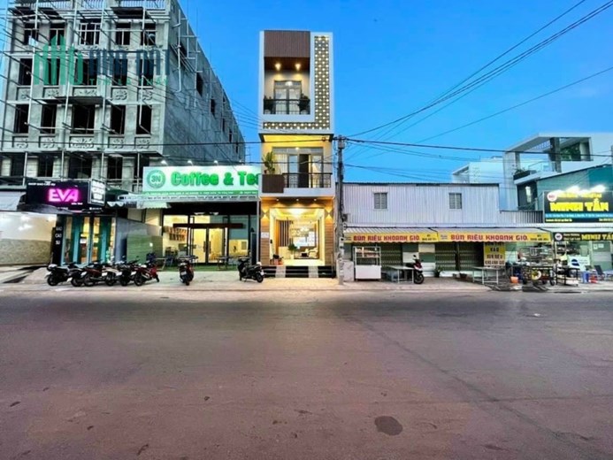 Bán nhà 1 trệt 3 lầu Mặt Tiền Trần Nam Phú (Vị trí cực đẹp - Gần hồ Bún Xáng), phường An Khánh