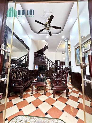 CỰC HIẾM BÀ TRIỆU, NGUYỄN TRÃI Q. HÀ ĐÔNG, GẦN PHỐ, Ô TÔ VÀO NHÀ 65M2 NHỈNH 7 TỶ