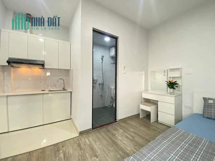 Bán CCMN nhân mỹ . Mỹ đình 57m2 *6 tầng .10 phòng . Thang máy . Dong tiên 600tr/ năm giá nhỉnh 8 ty