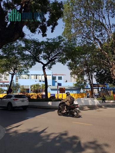 _ BÁN ĐẤT ĐỘI CẤN – BA ĐÌNH. 101M2, MT 6.5M, ĐƯỜNG 3M, 8Xtr/M2