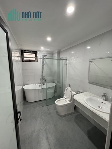 Mới! Bán Nhà Trần Khát Chân – Lô Góc – Ô tô KD – Nở Hậu – DT 93,5m2 – 14 Tỷ