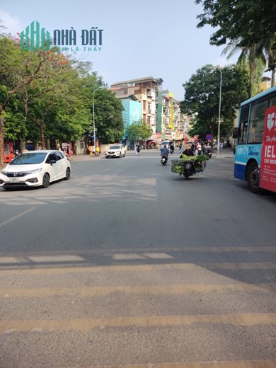 Nhà Trần Đại Nghĩa đi bộ ra Kinh Tế, khu vực tuyệt vời, Dt41m2, giá 3.75 tỷ.