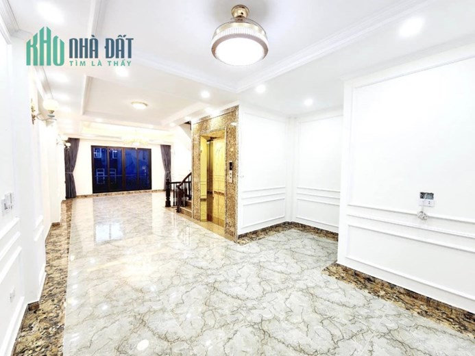 Bán nhà Doãn Kế Thiện 55m x 8 tầng, mt: 4.8m, thang máy, ô tô dừng đỗ