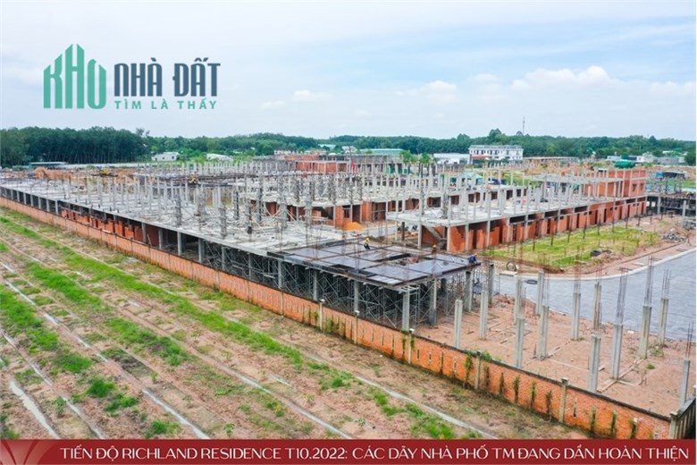 Sở hữu đất nền sổ riêng liền kề TPM Bình Dương chỉ với 246 triệu, ân hạn gốc lãi 15 tháng.