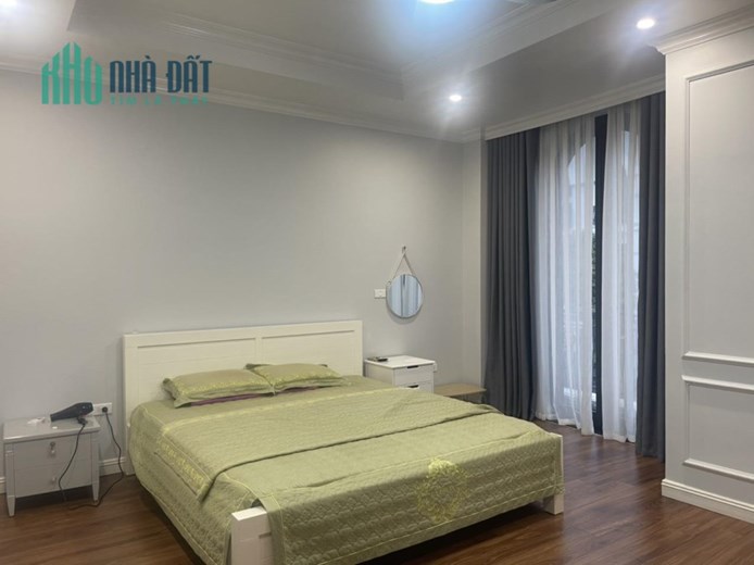 Chính chủ cần cho thuê BIỆT THỰ SAO BIỂN full nội thất , rộng 150m2 . Vào ở được luôn