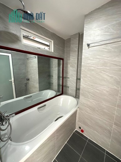 Bán Nhà Lê Lợi Gò Vấp 4 Tầng Hẻm Xe Hơi Mới Đẹp Giá Nhỉnh 5 Tỷ