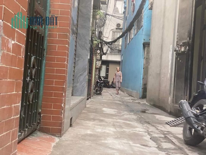 Bán nhà đẹp Hồ Tùng Mậu chính chủ Vị trí cực đẹp ngõ thông thoáng 52m2, 4 tầng, mặt tiền 3.8m. Giá