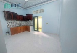 nhà hẻm xe hơi 
-DT: 5x13 vuông vức