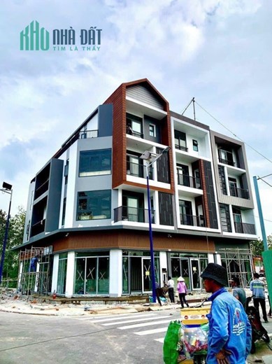 NHÀ PHỐ THƯƠNG MẠI ARTISAN PARK NGAY TRUNG TÂM THÀNH PHỐ MỚI BÌNH DƯƠNG