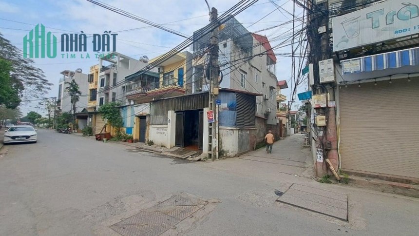 CẦN BÁN GẤP MẢNH ĐẤT XUÂN CANH - ĐÔNG ANH. DIỆN TÍCH 70m2, LÔ GÓC Ô TÔ VÀO ĐẤT GIÁ 2 TỶ