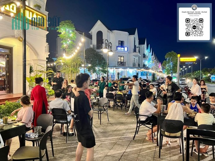 Cho thuê Shophouse Hải âu 02 Vinhomes Gia lâm. DT 150m2, 4T, MT 10m, hoàn thiện đẹp, tiện Kinh doanh