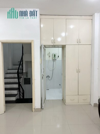 Nhà thuê 3 Tầng, ST Full NT mặt tiền Nguyễn Đức Ngữ - Giá 13 Triệu