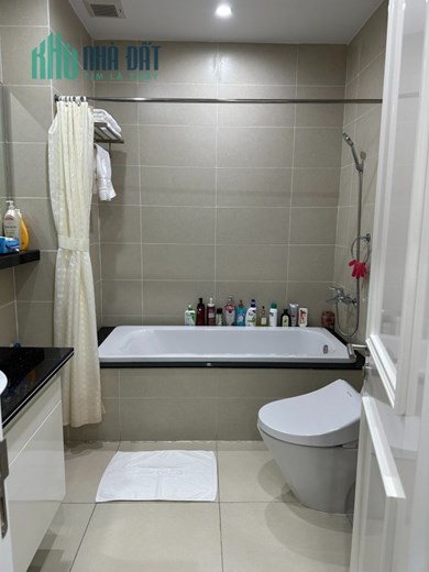 🎁🎁🎁 Cho thuê căn hộ Deluxe đúng tiêu chí RẺ mà ĐẸP tại Vinhomes Imperia 🎁🎁🎁