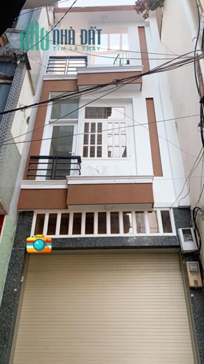 Cần bán nở hậu, 3 tầng đối diện HADO CENTROSA, P11, Q10 giá 9.99 tỷ.