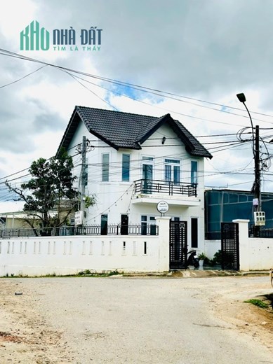 Hạ giá bán gấp căn Villa sổ riêng XD đang Kinh Doanh tại P7, Đà Lạt giá 6.5 tỷ -> 5.5 tỷ chốt