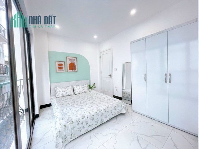 Chủ Cần Bán CĂN HỘ CC MINI -TRUNG TÂM CẦU GIẤY - 6 TẦNG MỚI TINH - 900TR/NĂM. Mặt tiền 5m giá 9.7