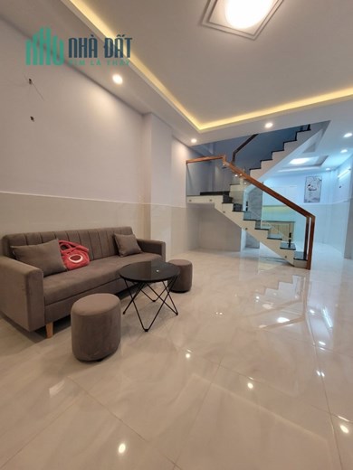 Nhà 1 sẹc đường số 8 Ngay AEON TÂN PHÚ 48 m2 ,HXH,2 Tầng Nhỉnh 3 tỷ