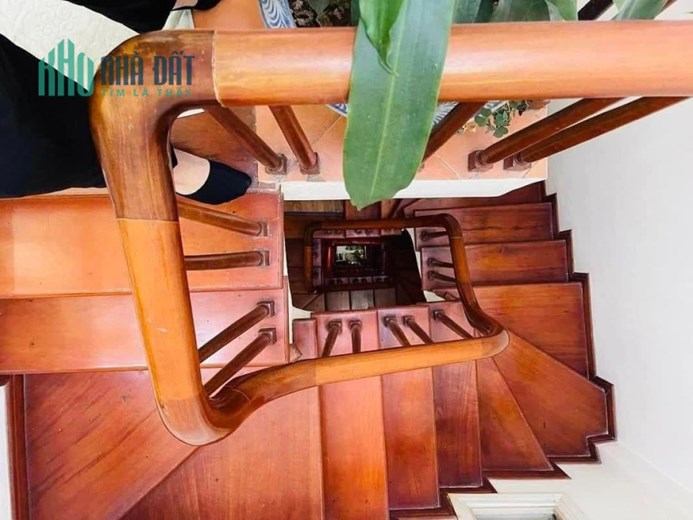 Chưa đến 4 tỷ, có ngay nhà Ngô Quyền Hà Đông, 35m, ô tô đỗ cửa