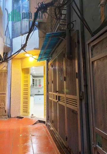 Cần bán gấp ngõ 143 Kim Mã 3.7 tỷ, 45mx3T, sđcc