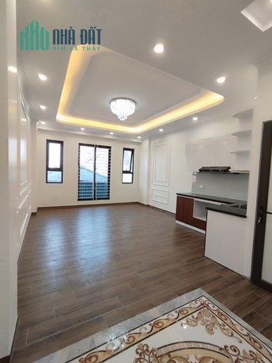 Chính chủ cần bán gấp nhà Khương Đình gần Ngã Tư Sở -Royal City 300m xây mới 42m Thang máy xịn giá