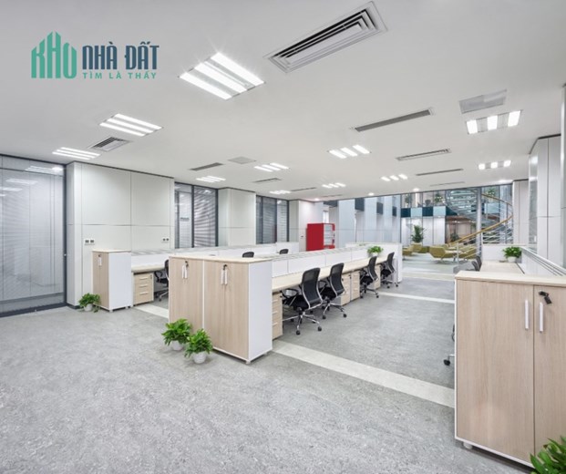Bán nhà MẶT PHỐ Hoàng Quốc Việt, Cầu Giấy, LÔ GÓC, KINH DOANH, THANG MÁY 120M2, 7 Tầng, MT 10,5m