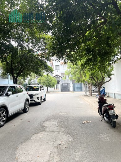 Nhà 4 tầng Mặt tiền NB khu Cao Lỗ 4x20m P4 Q8 - Giá : 9.3 Tỷ (TL)