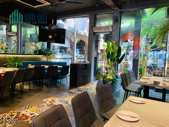 Bán nhà kinh doanh đắc địa Yên Lãng 224m2, 6 tầng, mặt tiền 10m, giá 115 tỷ, thang máy.