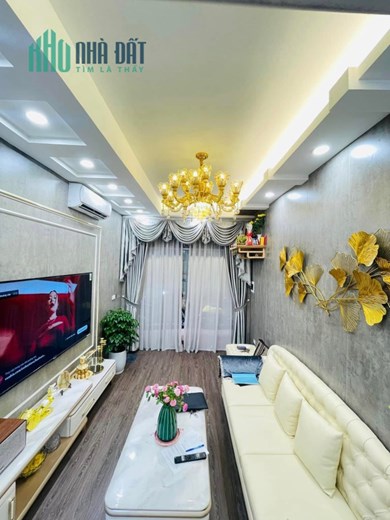 Bán nhà phố Trần Quang Diệu, Đẹp long lanh, 28M2, 3.95 tỷ