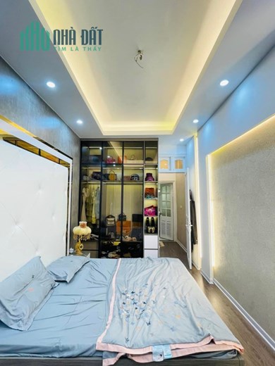 Bán nhà phố Trần Quang Diệu, Đẹp long lanh, 28M2, 3.95 tỷ