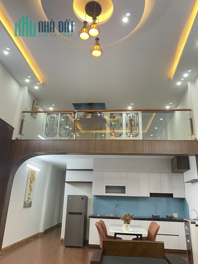 NHÀ ĐẸP LUNG LINH- THIẾT KẾ HIỆN ĐẠI-SÁT VINCOM BẮC NINH- ĐƯỜNG 2 OTO- GI''A CHỈ 3 TỶ x!