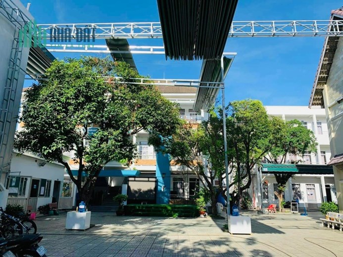 Chính chủ cần bán nhà 229m2 sát mặt tiền Trường Chinh , phường 14, Tân Bình , TpHCM