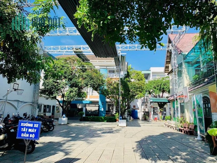 Chính chủ cần bán nhà 229m2 sát mặt tiền Trường Chinh , phường 14, Tân Bình , TpHCM