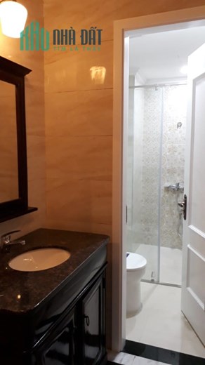 Bán nhà 148m2 phố Nghi Tàm, Tây Hồ Gara 2 Ô tô tránh Thang máy XỊN Kinh doanh 1.5 tỷ/năm 16.2 Tỷ