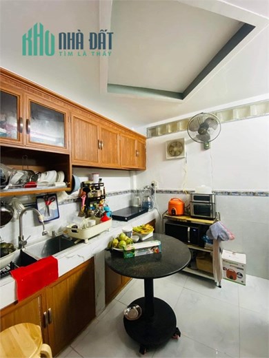 CHỈ 4,1 TỶ HẺM 5M. NHÀ ĐẸP VÀO Ở NGAY – QUẬN 3 LÊ VĂN SỶ- 3m X 14m.