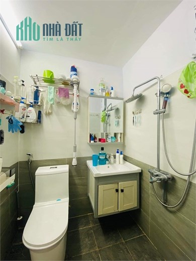 CHỈ 4,1 TỶ HẺM 5M. NHÀ ĐẸP VÀO Ở NGAY – QUẬN 3 LÊ VĂN SỶ- 3m X 14m.