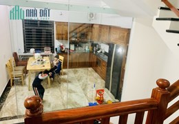 4 TẦNG- THƠM MÙI SƠN- NỘI THẤT LUNG LINH- VỊ TRÍ ĐẮC ĐỊA- DÒNG TIỀN ỔN ĐỊNH- GIÁ SIÊU MỀM!