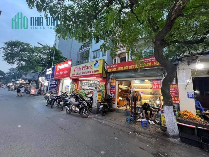 siêu rẻ ! mặt phố dương quảng hàm 115m 4t 26.5 tỷ kinh doanh bất chấp.