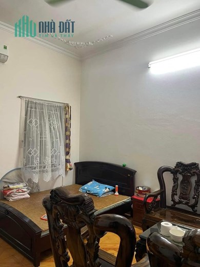 siêu rẻ ! mặt phố dương quảng hàm 115m 4t 26.5 tỷ kinh doanh bất chấp.