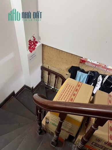 siêu rẻ ! mặt phố dương quảng hàm 115m 4t 26.5 tỷ kinh doanh bất chấp.