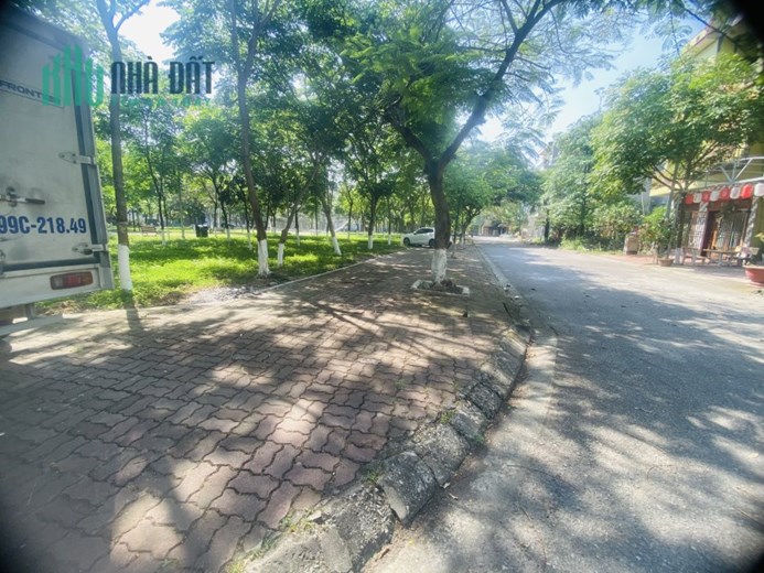 BÁN LÔ ĐẤT VƯỜN HOA KHẢ LỄ- LÀN 2 BÌNH THAN- VIEW VƯỜN HOA TO NHẤT KHẢ LỄ!