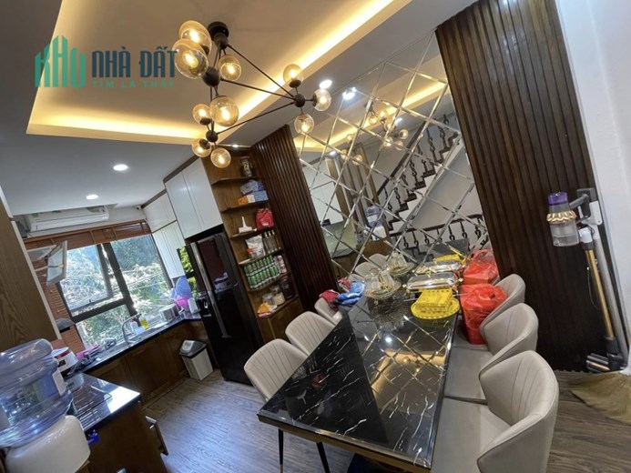 Bán nhà mặt phố kinh doanh Cù Chính Lan Thanh Xuân 27m2, MT 4.6m nhỉnh 6 tỷ chủ tự xây