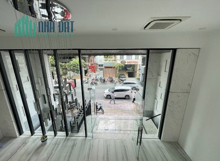 Cho thuê ba tầng tòa nhà ACOT Building làm văn phòng, Giá  9$/1m, mới tinh, Phường 2, Tân Bình