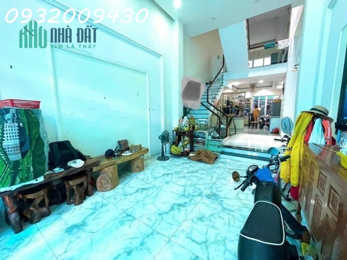 Mặt tiền đường nhựa 8m - nhà 4 tầng oto đỗ trong - Lý Phục Man - Bình Thuận - Quận 7 . giá 9.9 tỷ